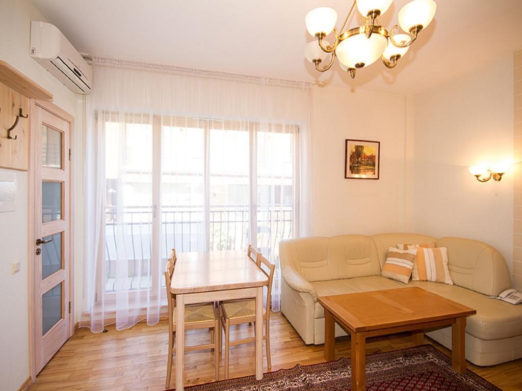 Aparte Lux Apartment Jurmala Exterior photo